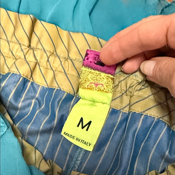 Save The Queen Multicolor Ruffled Blouse - Picture 5 of 7